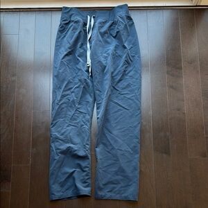 Figs dark harbor livingston scrub pants